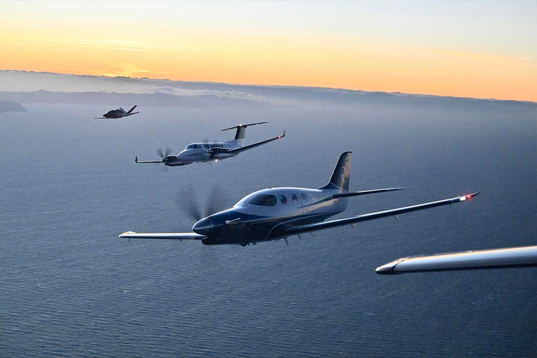 Wide range aircraft support Aircraft in-flight