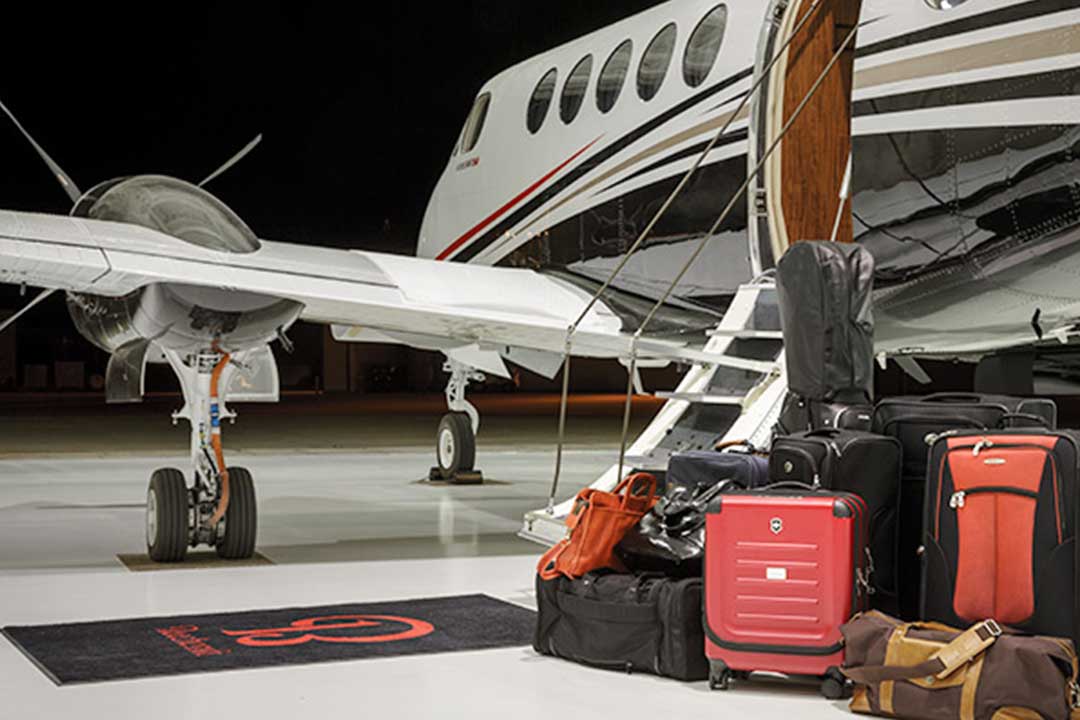 Service from departure to destination King Air 350 Boarding